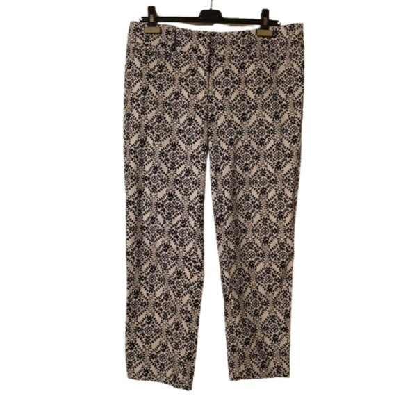 LOFT Ann Taylor Marissa Riviera Black/ White Pattern Cropped Pants Size 10 - Picture 3 of 6